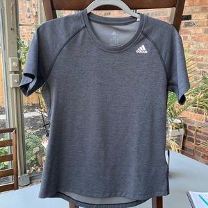 Short sleeve active T